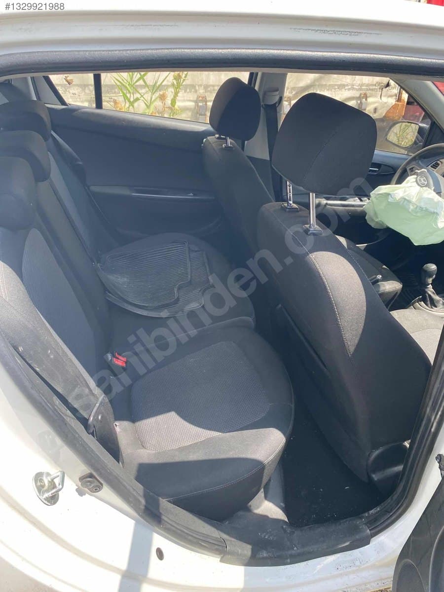 2014 Hyundai i20 1.4 — Kazalı — fotoğraf 6