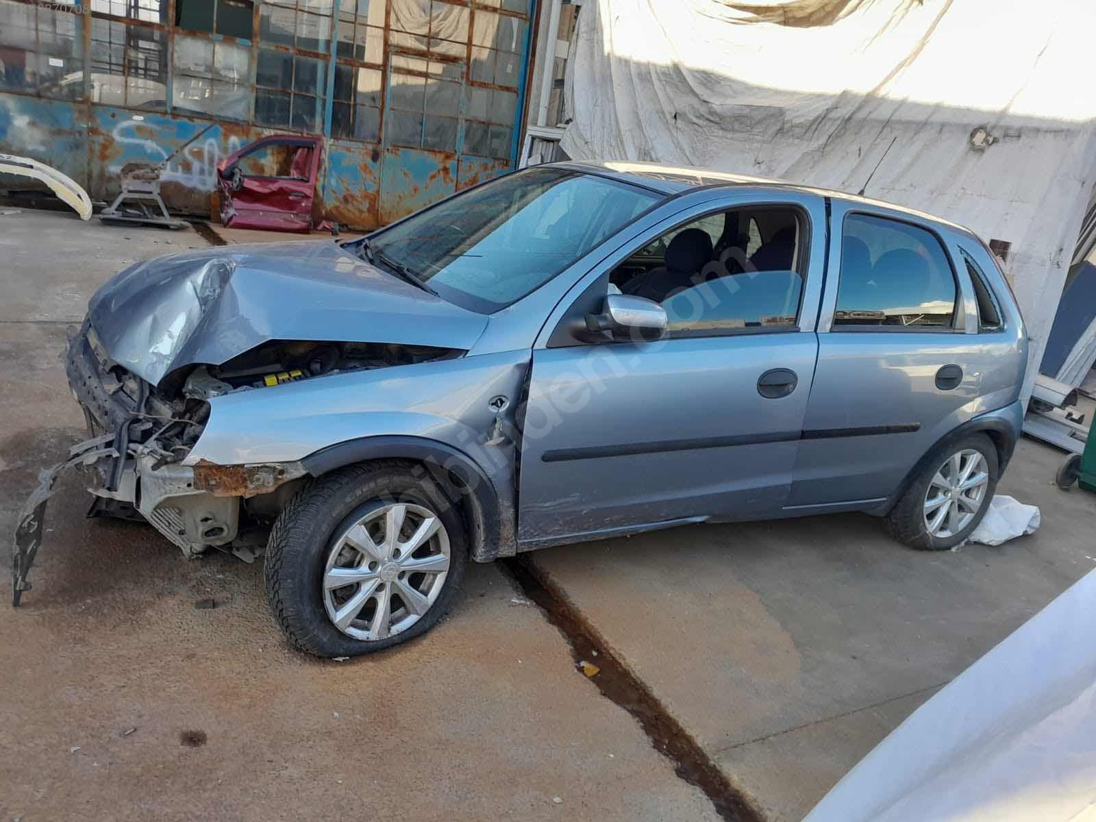 2004 Opel Corsa 1.3 — Kazalı